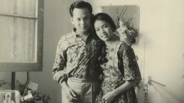 Habibie-Ainun, Kisah Cinta Melegenda Dari Dunia Hingga ke Surga - GenPI.co