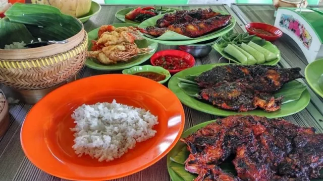 Lezatnya Nggak Nahan! Cobain 4 Masakan Ikan di Bengkulu Ini - GenPI.co