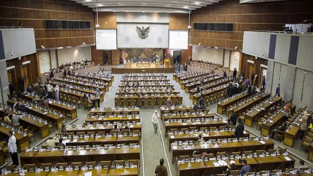 575 Anggota DPR Dilantik Hari Ini, Berikut Rincian Asal Partainya - GenPI.co