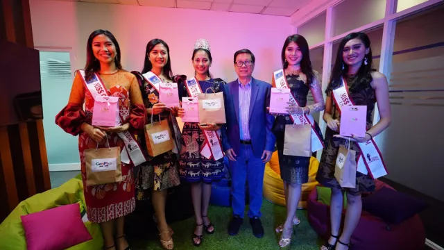 Para Putri Pariwisata ini Janji Promosikan Kekayaan Indonesia - GenPI.co