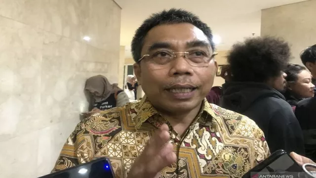 Gembong: Tak Elok Anies Baswedan Menyalahkan Sistem - GenPI.co