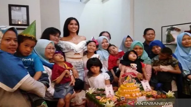 Putri Pariwisata 2018: Menteri Wishnutama Berjiwa Muda Banget - GenPI.co