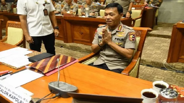 DPR Setuju Komjen Pol Idham Aziz Jadi Kapolri - GenPI.co