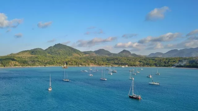 Pulau Bawean Diserbu Puluhan Yatch dari Berbagai Belahan Dunia - GenPI.co