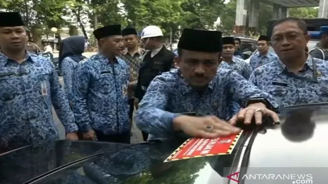 3 Mobil ASN Jakarta Timur Belum Bayar Pajak Terancam Disita - GenPI.co