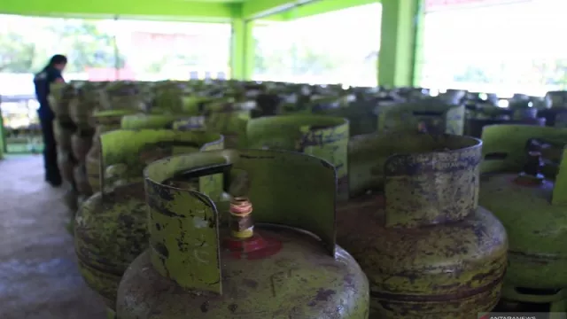 Jelang Akhri Tahun, Harga Gas Elpiji 3 Kilogram Rp 35.000 - GenPI.co