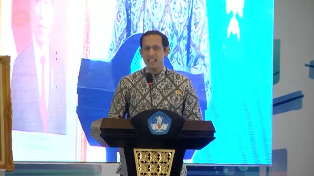 Nadiem Makarim Unjuk Gigi, Ujian Nasional Dihapus Tahun 2021 - GenPI.co