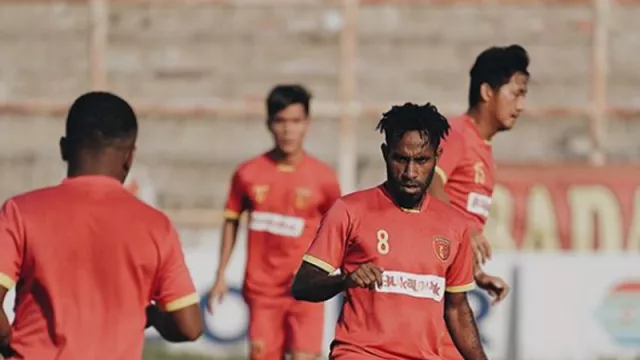 Badak Lampung FC, Semen Padang, dan Kalteng Putra Degradasi - GenPI.co