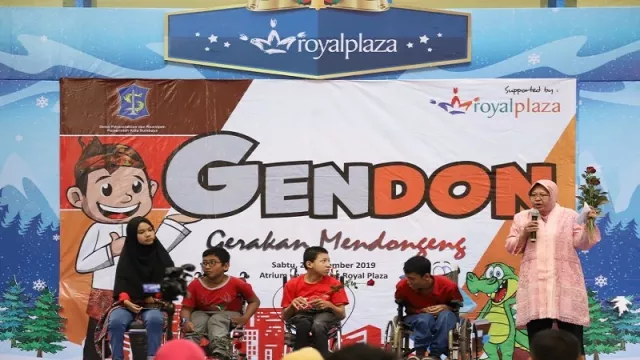 Komik Jadi Inspirasi Bu Risma Membangun Kota Surabaya - GenPI.co