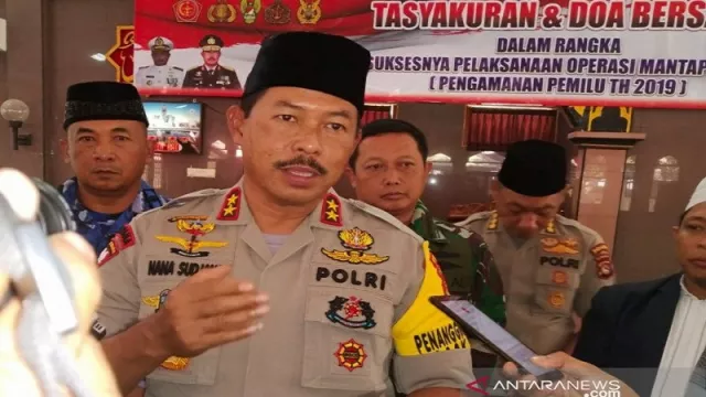 Irjen Nana Sudjana, Jenderal Bertangan Dingin dan Berpengalaman - GenPI.co