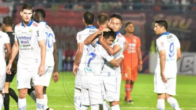 Borneo FC vs Persib Bandung 0-1: Akhirnya Bangkit dari Sakit - GenPI.co