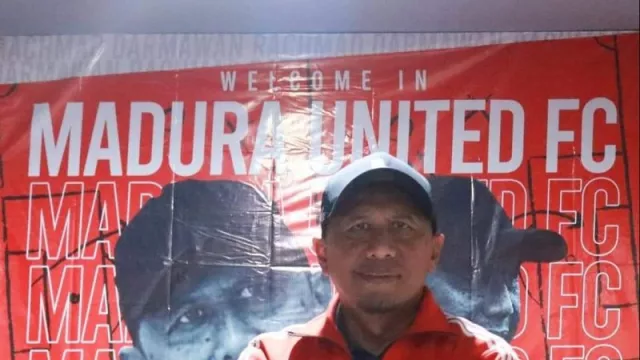Rahmad Darmawan Resmi Jadi Pelatih Madura United - GenPI.co