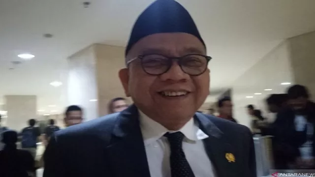 Gerindra Ajukan Kembali 4 Nama Calon Wagub DKI - GenPI.co Gerindra Ajukan Kembali 4 Nama Calon Wagub DKI - GenPI.co