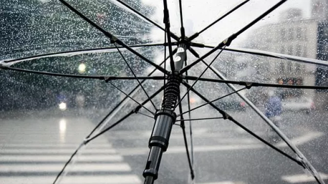 Musim Hujan juga Asyik Buat Traveling, ini Alasannya - GenPI.co