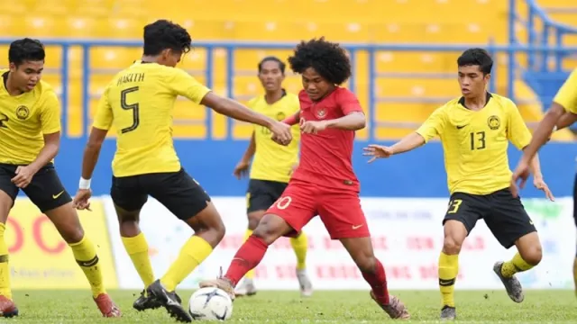 Timnas Indonesia Kandas di Semifinal Piala AFF Lawan Malaysia - GenPI.co