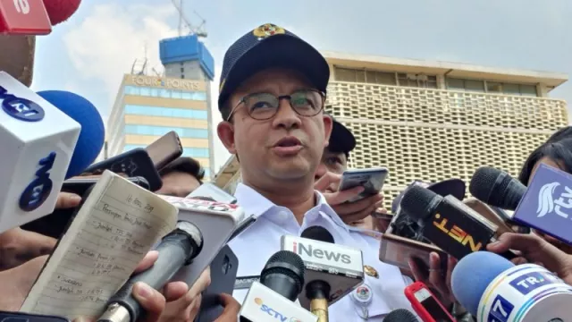 Gembong Tuding Gubernur Anies Baswedan Menyelundupkan Kebijakan - GenPI.co