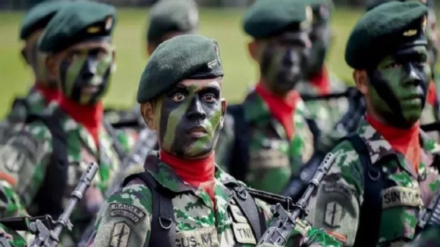 Pakaian Militer NATO Dibuat di Solo, Enggak Percaya? Nih Buktinya - GenPI.co