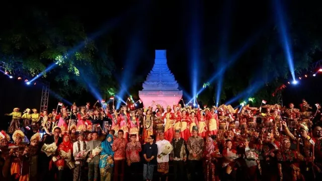 72 Pelajar Asing Tampil Dalam Gelaran Indonesia Channel 2019 - GenPI.co 72 Pelajar Asing Tampil Dalam Gelaran Indonesia Channel 2019 - GenPI.co