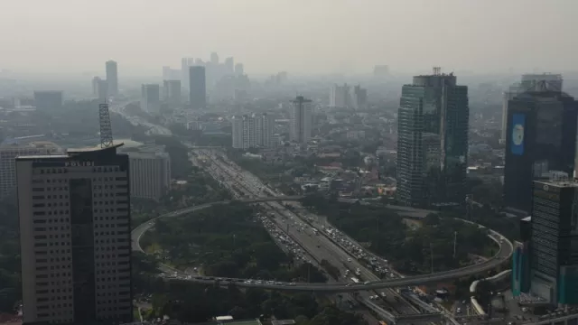 Hari Kamis, Cuaca Jakarta Cerah Berawan - GenPI.co