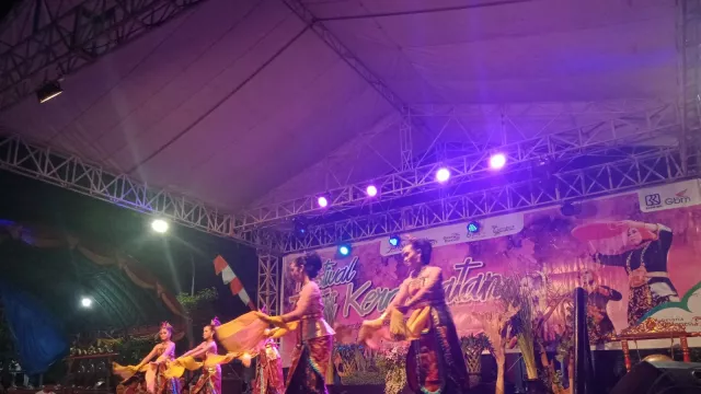 Perkaya Khasanah Tarian, Blora Gelar Festival Tari Kerakyatan - GenPI.co