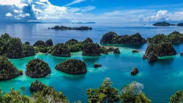 Kerusuhan di Sorong, Pariwisata Raja Ampat Sepi Wisatawan - GenPI.co