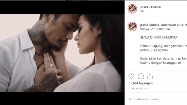 Jerinx SID Berpuisi untuk Sang Kekasih, Netizen Auto Baper - GenPI.co