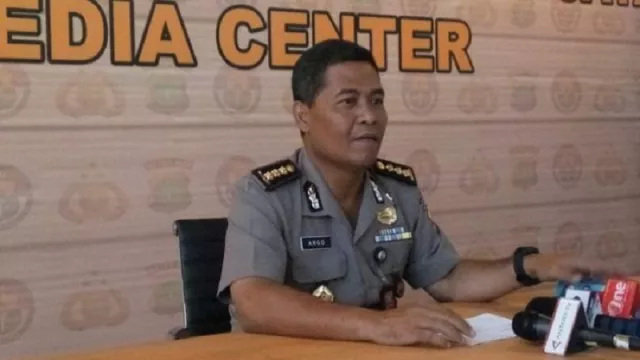 Kasus Narkoba dan Senjata Api, Umar Kei Dijerat Pasal Berlapis - GenPI.co
