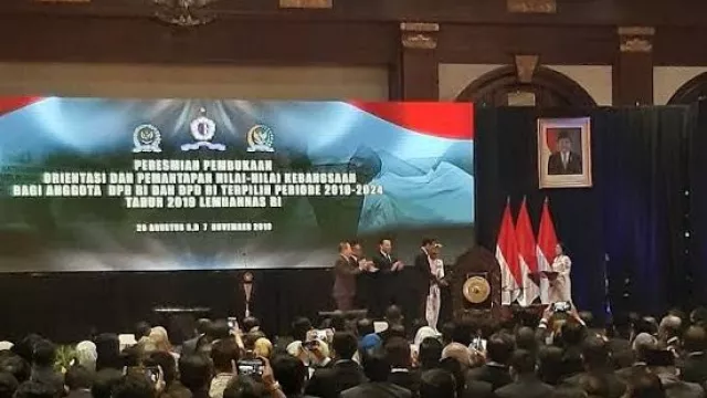 Jokowi: Buat Undang-undang Jangan  Bertele-tele - GenPI.co