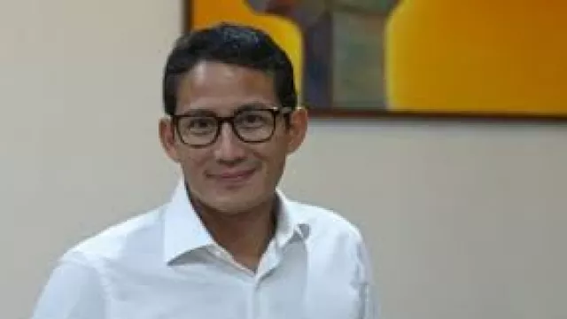 Sandi Uno Curhat Tak Punya Kerja, Admin JobStreet Langsung Balas - GenPI.co