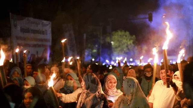 4 Kenangan Masa Kecil saat Merayakan Lebaran, Bikin Rindu! - GenPI.co