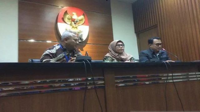 Wahyu Setiawan Minta Rp 900 Juta untuk Muluskan PAW Kader PDIP - GenPI.co