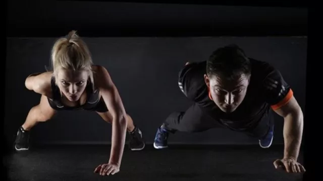 4 Manfaat Push-up bagi Tubuh, Salah Satunya Hohohihi - GenPI.co 4 Manfaat Push-up bagi Tubuh, Salah Satunya Hohohihi - GenPI.co