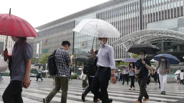 COVID-19 di Jepang Meledak Lagi, Negara Waswas   - GenPI.co