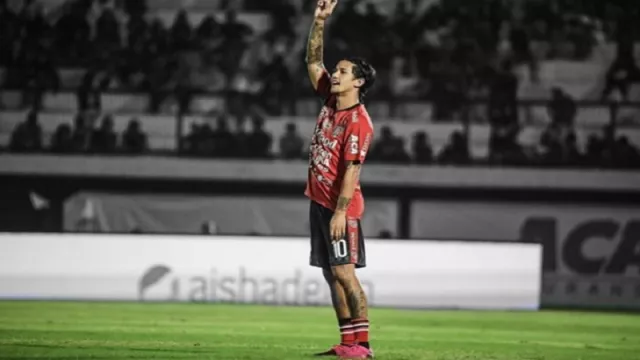 Bursa Transfer Liga 1: Irfan Bachdim Hengkang dari Bali United - GenPI.co