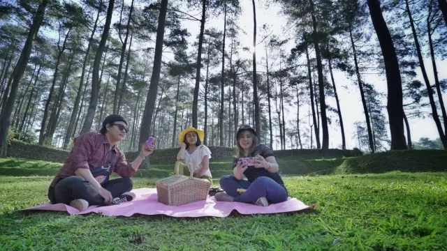 Wisata Bandung ini Pas Jadi Spot Piknik Saat Pandemi COVID-19 - GenPI.co