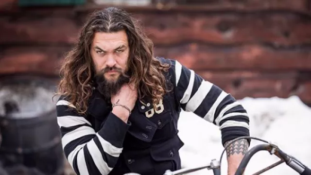 Dari Penguasa Lautan, Jason Momoa Bakal Jadi Manusia Salju - GenPI.co