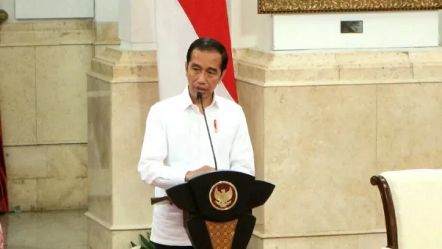 Jokowi Marah Hingga Keluarkan Peringatan, Para Menteri Deg-degan - GenPI.co