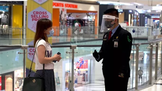 Kukuh Belanja di Mall saat New Normal, Simak Aturan Penting Ini! - GenPI.co Kukuh Belanja di Mall saat New Normal, Simak Aturan Penting Ini! - GenPI.co