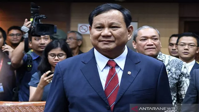 Menhan Prabowo Semringah Dapat Dukungan DPR Pembelian Alutsista - GenPI.co