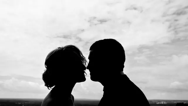 Rahasia Ciuman Mematikan yang Bikin Dia Kelepek-kelepek - GenPI.co