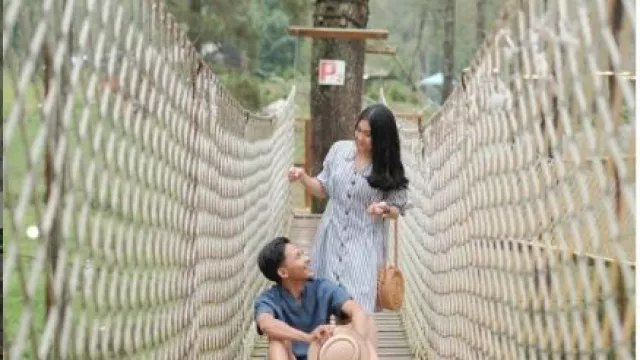 Prewedding di Wisata Bandung Orchid Forest, Aman Nggak Sih? - GenPI.co