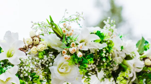 4 Ide Menarik Menerapkan Dekorasi Bunga pada Pesta pernikahanmu - GenPI.co