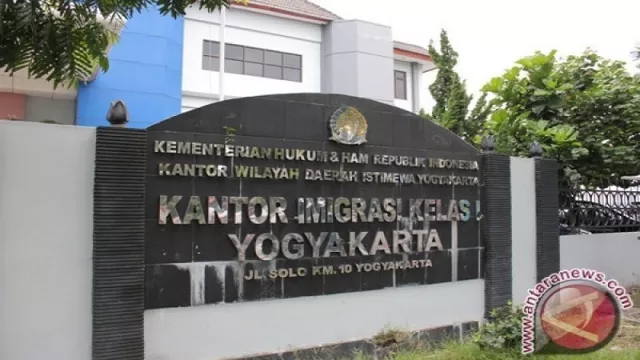 Imigrasi Yogyakarta Hentikan Sementara Bebas Visa WN China - GenPI.co