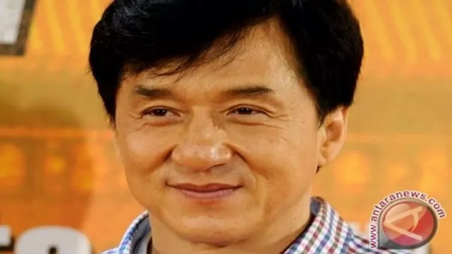 Jackie Chan Terinfeksi Virus Corona? - GenPI.co