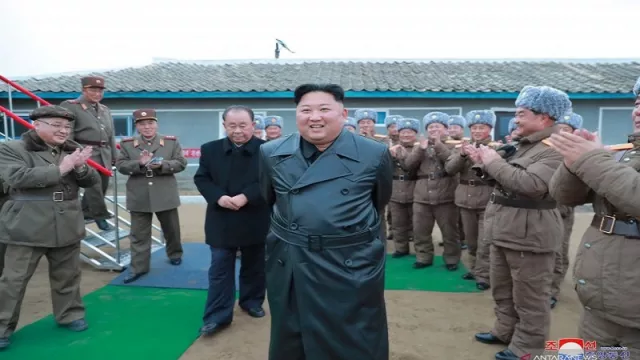 Kim Jong Un Baru Muncul di Tengah Wabah Virus Corona  - GenPI.co