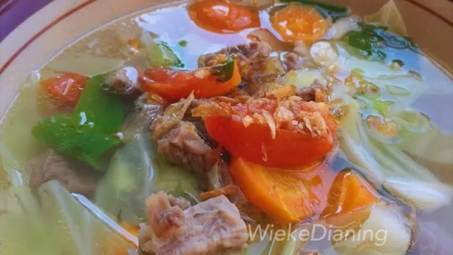 Menu Masakan Sop Daging Segar ala Rumahan, Cek Resepnya Bund - GenPI.co