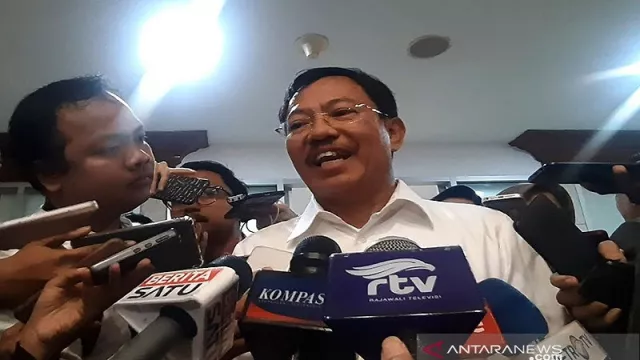 Terawan: Masyarakat Diminta Jangan Panik, Tapi Tetap Waspada - GenPI.co Terawan: Masyarakat Diminta Jangan Panik, Tapi Tetap Waspada - GenPI.co