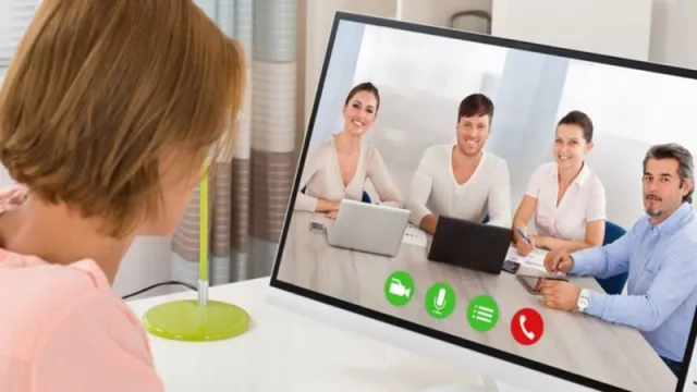 Pilihan Aplikasi Video Call Buat Kamu yang Lagi Work From Home - GenPI.co