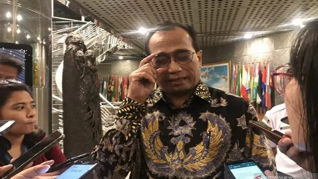 Menhub Budi Karya Dikabarkan Suspect Corona? - GenPI.co