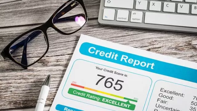 Hindari Debt Collector, Simak 4 Kiat Penting Sebelum Ambil Kredit - GenPI.co